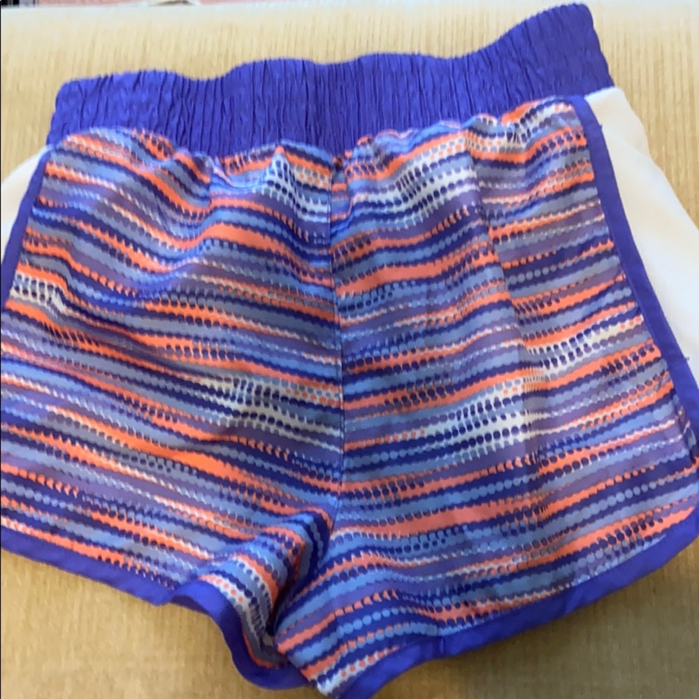 Sketchers girls 14/16 shorts